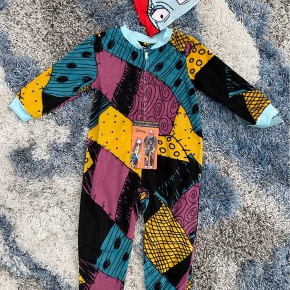 new Halloween costume onesie size 2T boy girl outfit Disney